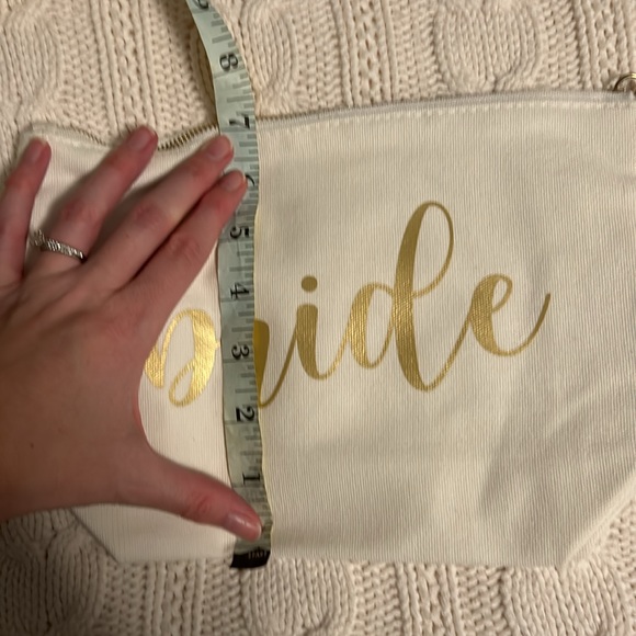 Bride Make Up Bag - Picture 5 of 6